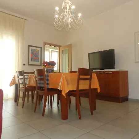 Dom wakacyjny House Lido *